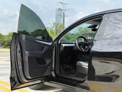 Tesla Model Y Rear-Wheel Drive - ფოტო 9
