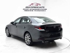 Mazda3 Axela 2.0L Automatic Radiance Edition - ფოტო 4