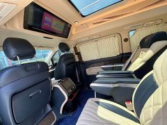 Mercedes-Benz V-Class 2021 V 260 L Long Wheelbase Luxury Edition - ფოტო 12