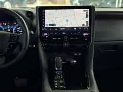 Toyota Alphard Hybrid 2.5L Premium Edition - ფოტო 18