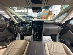 Toyota Alphard Hybrid 2.5L Premium Edition - ფოტო 17