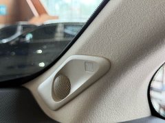 Toyota Alphard Hybrid 2.5L Premium Edition - ფოტო 18