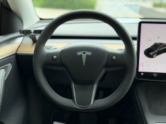 Tesla Model Y Standard Range RWD - ფოტო 17