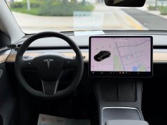 Tesla Model Y Standard Range RWD - ფოტო 18