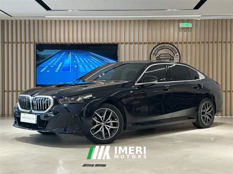 2025 BMW i5 eDrive 40L M Sport Package - ავტომობილი ჩინეთიდან