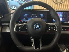 BMW i5 eDrive 40L M Sport Package - ფოტო 11