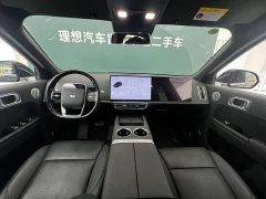 Li Auto L8 Pro - ფოტო 12