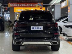 BMW X5 xDrive 30Li M Sport Luxury Night Edition Package - ფოტო 5