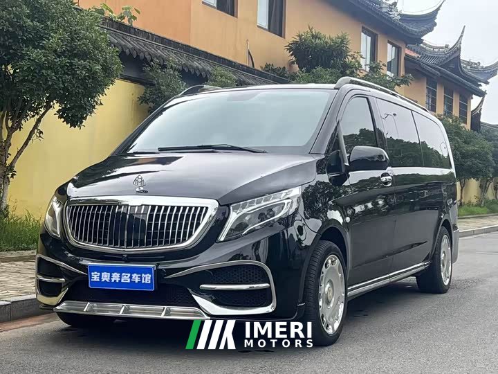 Mercedes-Benz Vito 2.0T Business Edition 9-Seater