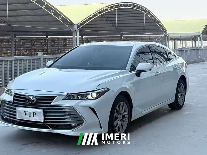 Toyota Avalon 2.5L Luxury - ავტომობილი ჩინეთიდან