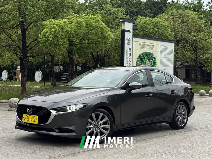 Mazda3 Axela 2.0L Automatic Premium Edition