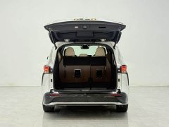 Geely Grevias 2023 2.5L Hybrid Premium Plus Edition - ფოტო 11
