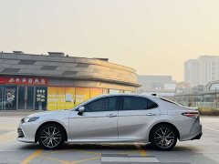 Toyota Camry 2.5G Luxury - ფოტო 3