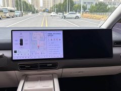 Li Auto Li Xiang MEGA Ultra - ფოტო 10