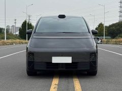 Li Auto Li Xiang MEGA Ultra - ფოტო 2