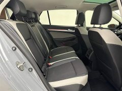 Volkswagen Golf 2023 280TSI DSG Pro - ფოტო 15