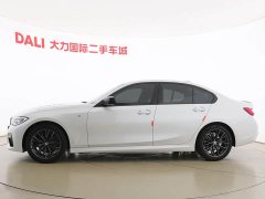 BMW 3 Series 325i M Sport Night Edition Package - ფოტო 4