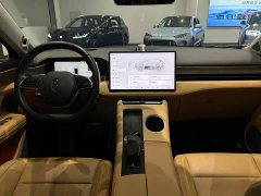 AITO Wenjie M5 Extended Range AWD Ultimate Edition - ფოტო 8