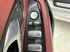 BMW 3 Series 320Li M Sport Package - ფოტო 12