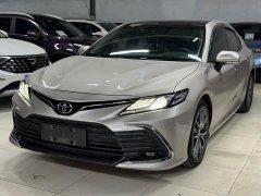 Toyota Camry 2.5G Luxury - ფოტო 1