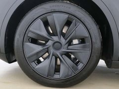 Tesla Model Y 2023 Rear-Wheel Drive - ფოტო 12
