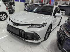 Toyota Camry 2021 2.5G Luxury - ფოტო 1