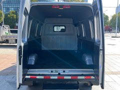 Teshun Terios 2.8T Space King Taurus Long-wheelbase Mid-high Roof Rear Single Tire 3-seat Diesel Euro VI JX493 - ფოტო 14