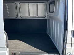 Teshun Terios 2.8T Space King Taurus Long-wheelbase Mid-high Roof Rear Single Tire 3-seat Diesel Euro VI JX493 - ფოტო 8