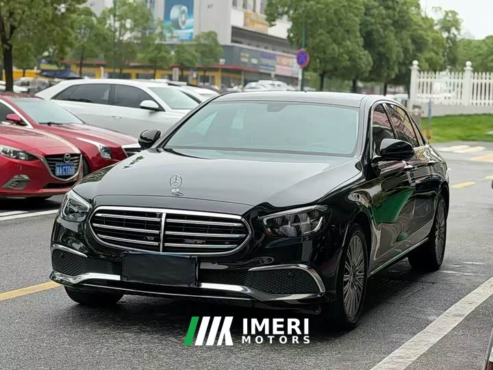 Mercedes-Benz E-Class Facelift E 300 L Luxury