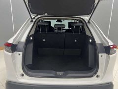 Honda Vezel 1.5L CVT Luxury - ფოტო 16