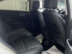 Honda Vezel 1.5L CVT Luxury - ფოტო 4