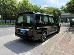 Mercedes-Benz Vito 2021 2.0T Elite 7-Seater - ფოტო 3