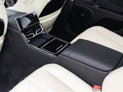 Bentley Flying Spur 4.0T V8 Standard Edition - ფოტო 16