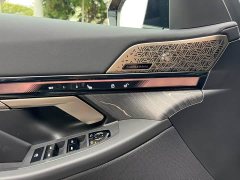 BMW 5 Series 530Li Luxury M Sport Package - ფოტო 11