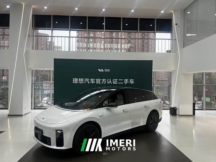 Li Auto i6 Four-Wheel Drive Standard Edition