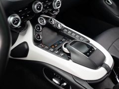 Land Rover Aston Martin V8 Vantage 4.0T V8 Coupe - ფოტო 8