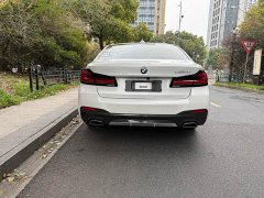 BMW 5 Series 525Li M Sport Package - ფოტო 10