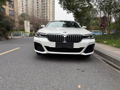 BMW 5 Series 525Li M Sport Package - ფოტო 3