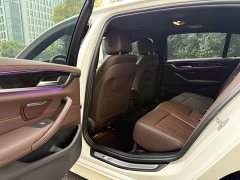 BMW 5 Series 525Li M Sport Package - ფოტო 6