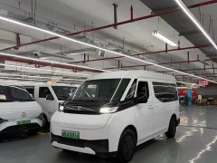 Long-Range Super Remote Super VAN Yuancheng Edition Short Wheelbase Mid-roof 68kWh - фото 1