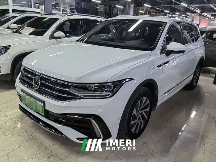 Volkswagen Tiguan L Plug-in Hybrid 430PHEV Plug-in Hybrid Premier Edition