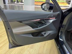BMW 5 Series 2024 530Li Premier M Sport Package - ფოტო 8