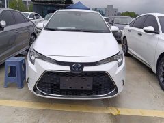 Toyota Corolla 2019 Hybrid 1.8H E-CVT Luxury National V - ფოტო 2
