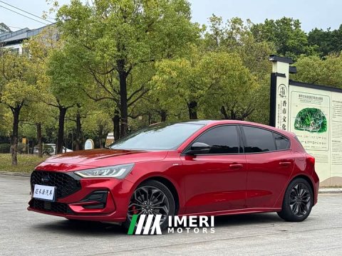 2023 Ford Focus 2022 Hatchback EcoBoost 180 Automatic ST Line - ავტომობილი ჩინეთიდან