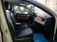 Volkswagen Bora 200TSI DSG Comfort Navigation Edition - ფოტო 7