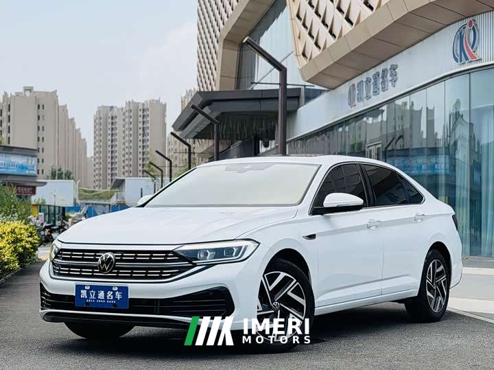 Volkswagen Sagitar 300TSI DSG Excellence Edition
