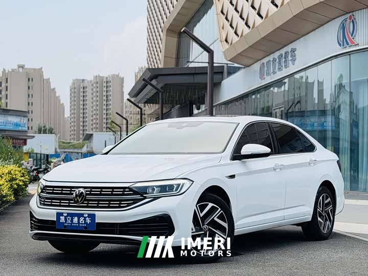 Volkswagen Sagitar 300TSI DSG Excellence Edition