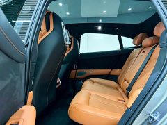 Xiaomi YU7 2025 Four-Wheel Drive Max Edition - ფოტო 12
