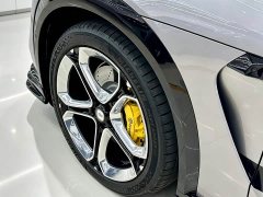 Xiaomi YU7 2025 Four-Wheel Drive Max Edition - ფოტო 14