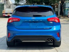 Ford Focus Hatchback EcoBoost 180 Automatic ST Line - ფოტო 7